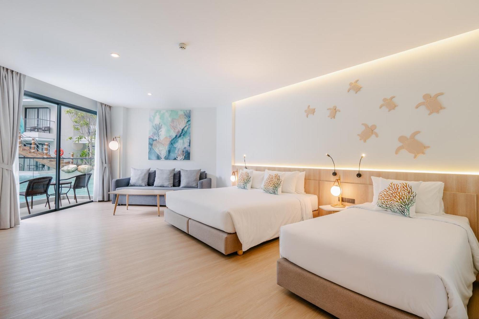 Phuket Emerald Beach Resort Karon Bagian luar foto