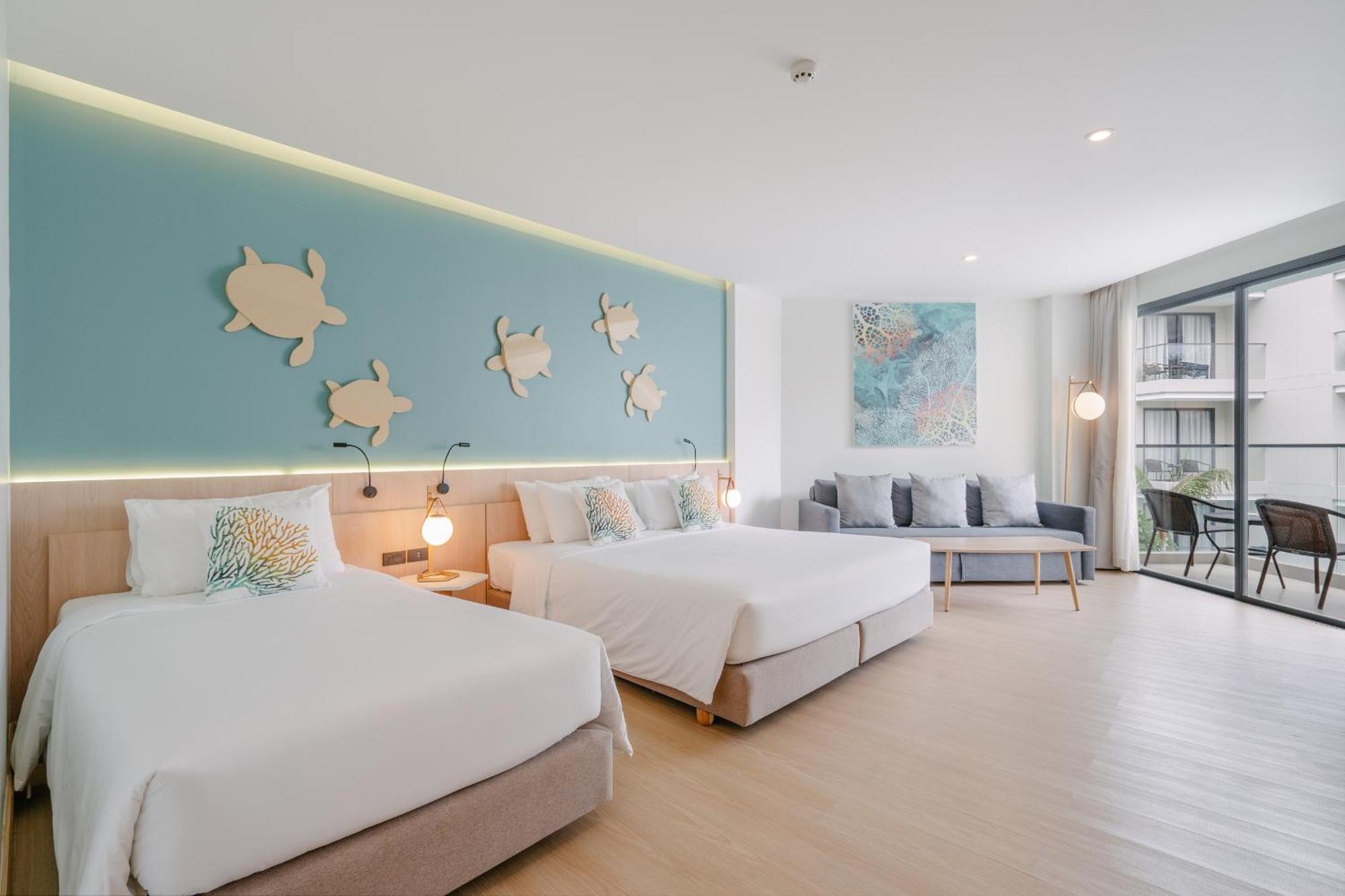 Phuket Emerald Beach Resort Karon Bagian luar foto